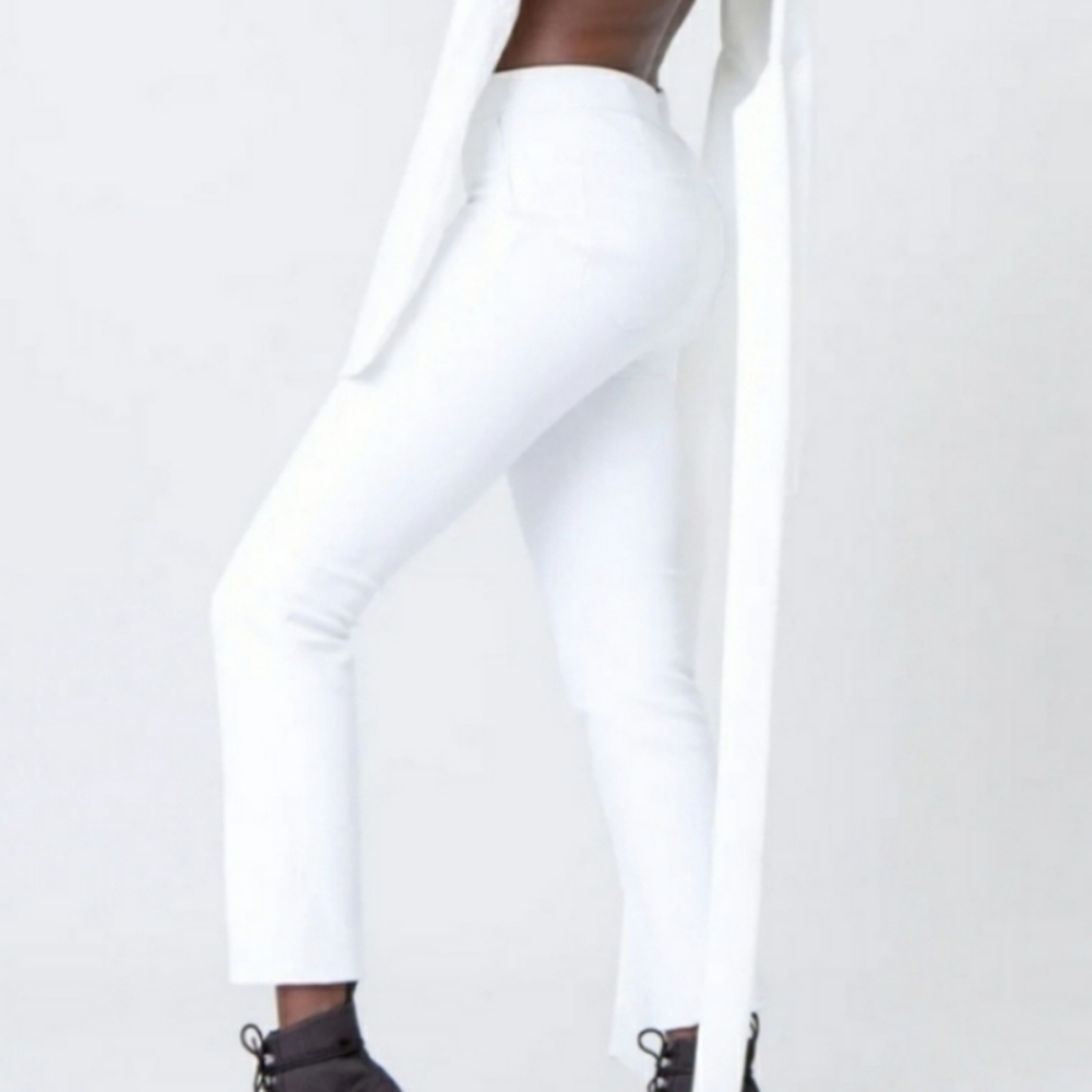 Spanx On-the-Go Ankle Slim Straight Pant with Silver Lining Technology